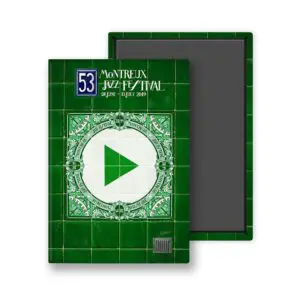 Le Magnet Ignasi Monreal, 2019 - Play présente un design de tuiles vertes et blanches avec un grand bouton de lecture, "53" et "Montreux Jazz Festival 28 juin-13 juillet 2019" en haut, mettant en évidence l'œuvre d'art de Monreal dans un cadre rectangulaire noir.